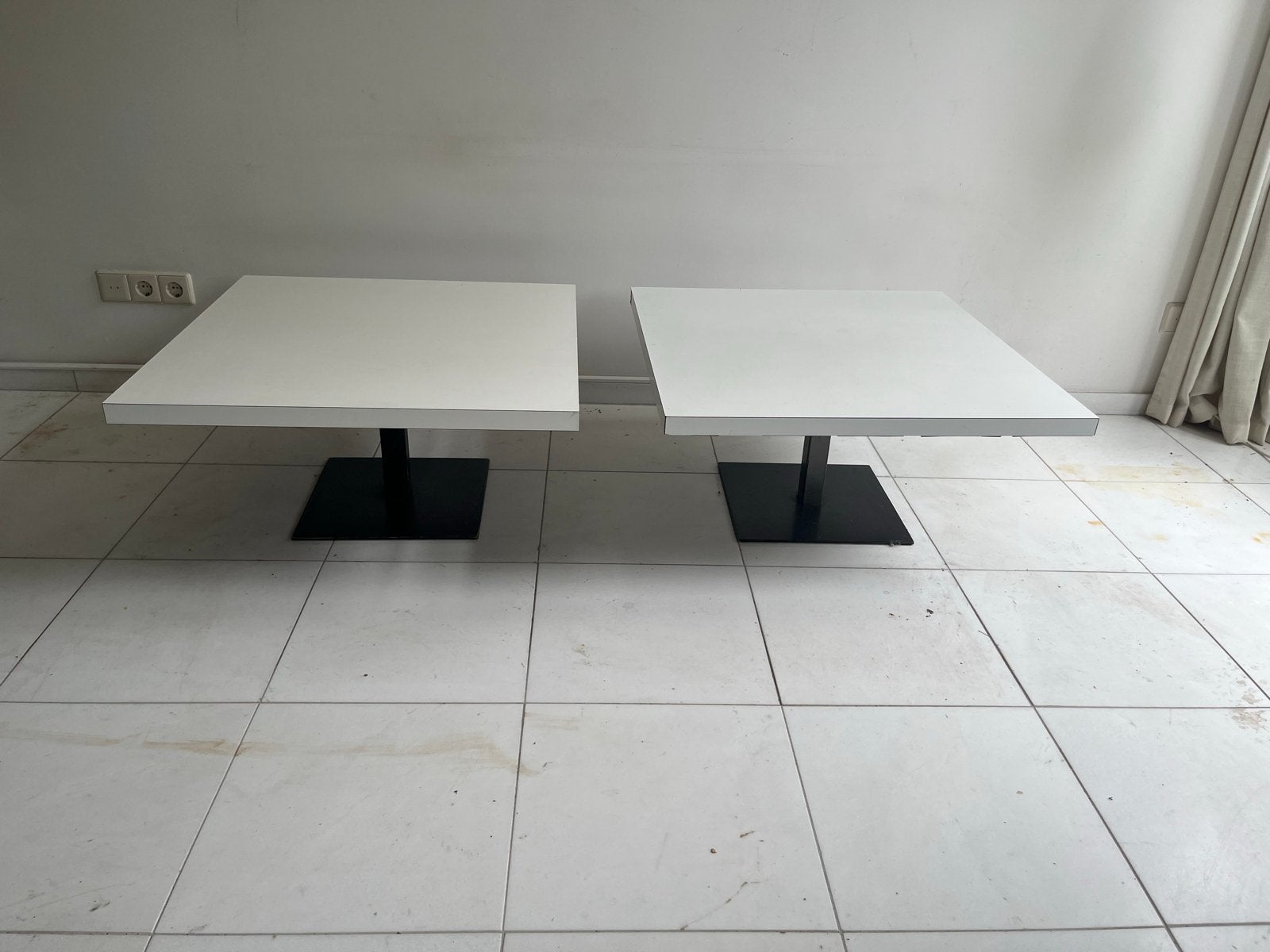 2 Witte vierkante salontafels jaren 70, Ophalen, Gebruikt, Vierkant, 50 tot 100 cm