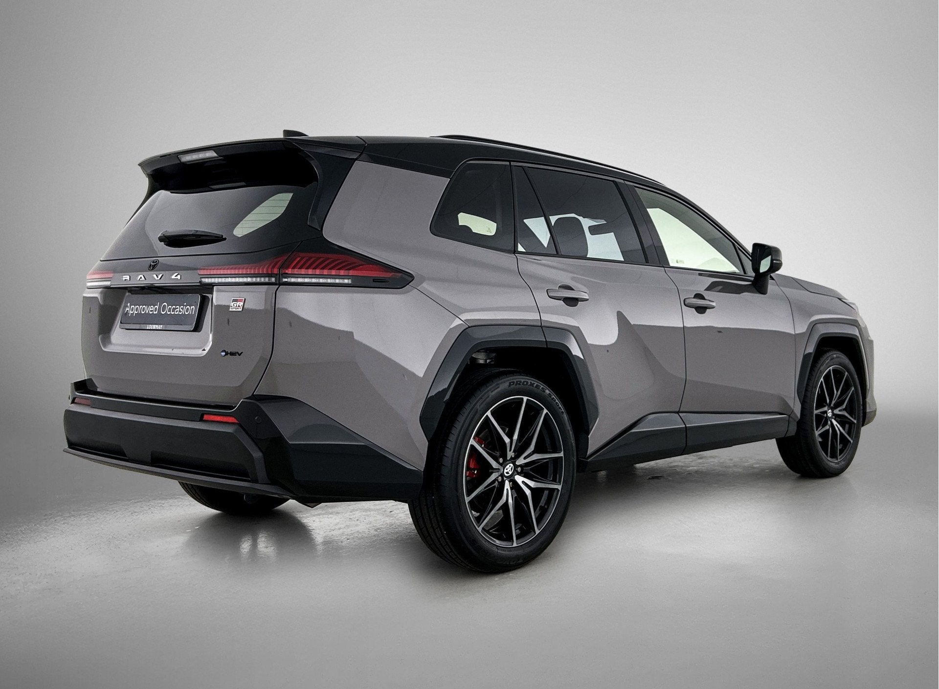 Toyota RAV4 2.5 Hybrid AWD 200 GR Sport Limited Nieuw model, Automaat, 12 maanden, Gebruikt, Zwart
