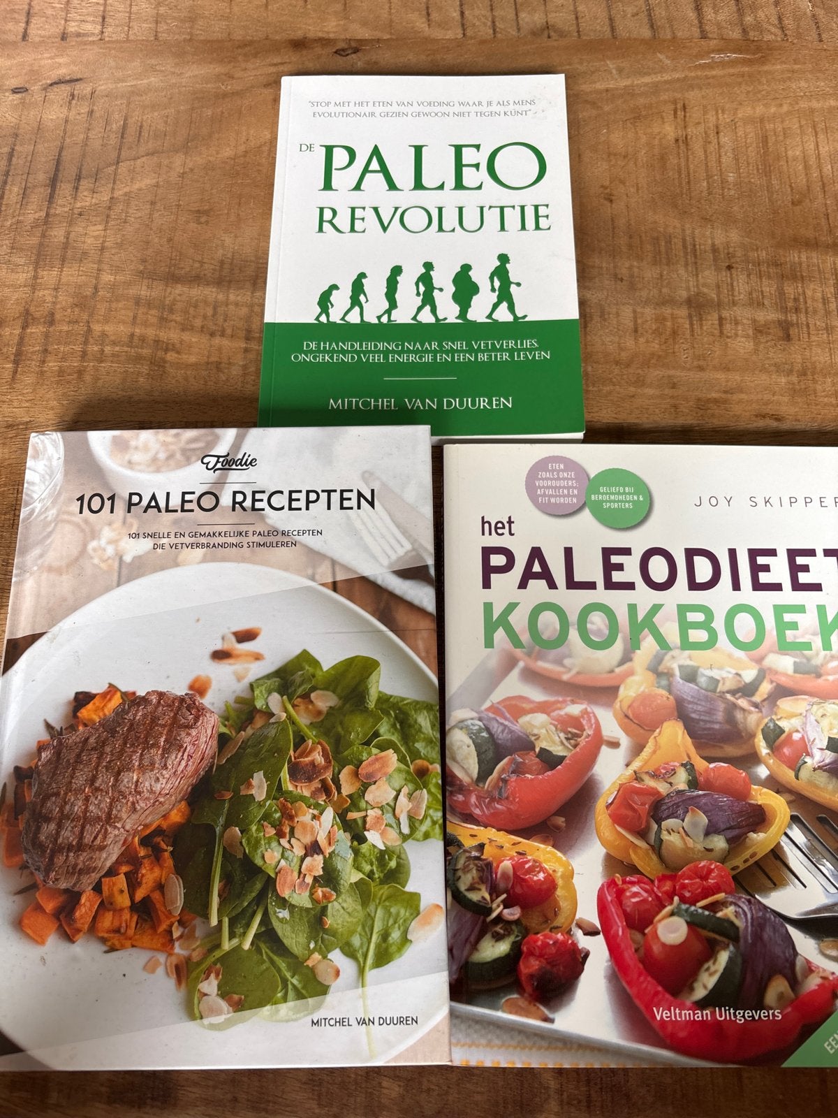 3 Paleo kookboeken - Zo goed als nieuw, Ophalen of Verzenden, Zo goed als nieuw, Gezond koken