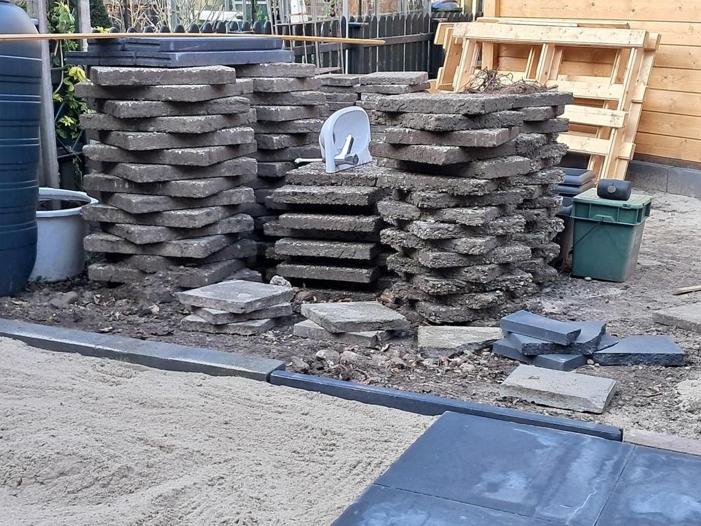 Gratis grindtegels, Ophalen of Verzenden, Gebruikt, Beton, Terrastegels