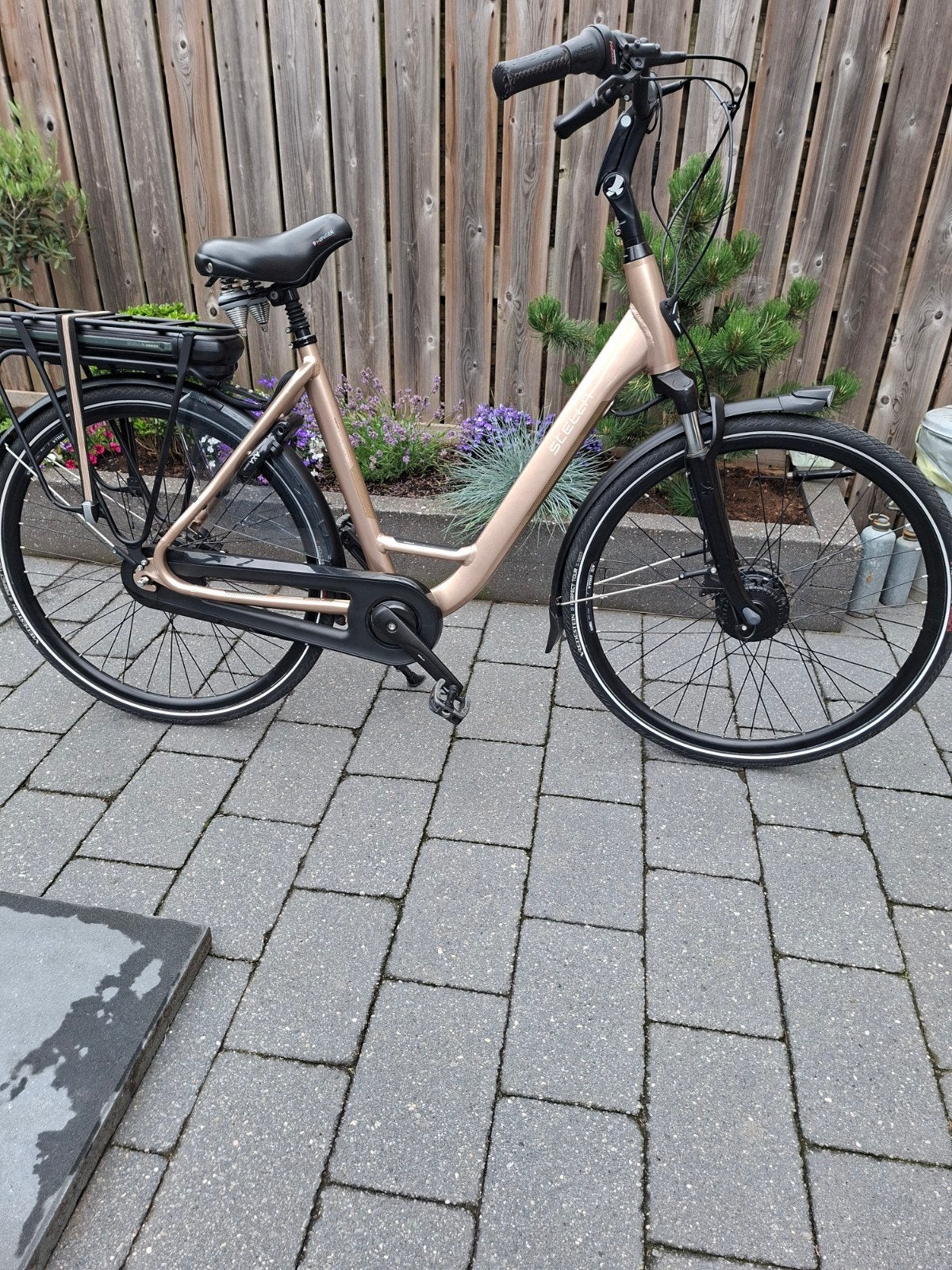 Stella Livorno NIEUWSTAAT 2022, Fietsen en Brommers, Elektrische fietsen, 51 tot 55 cm, Ophalen, Zo goed als nieuw, Overige merken