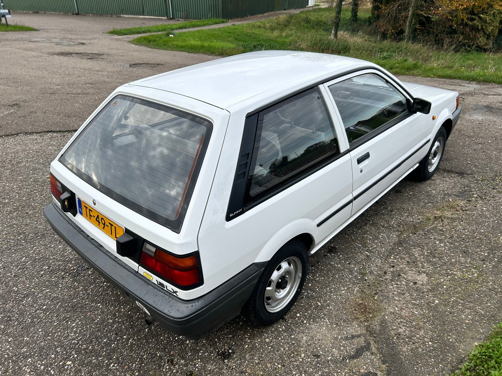 Sunny 1.3 AUT ALLES VERNIEUWD!!!! RIJD ALS NIEUW!, foto 5