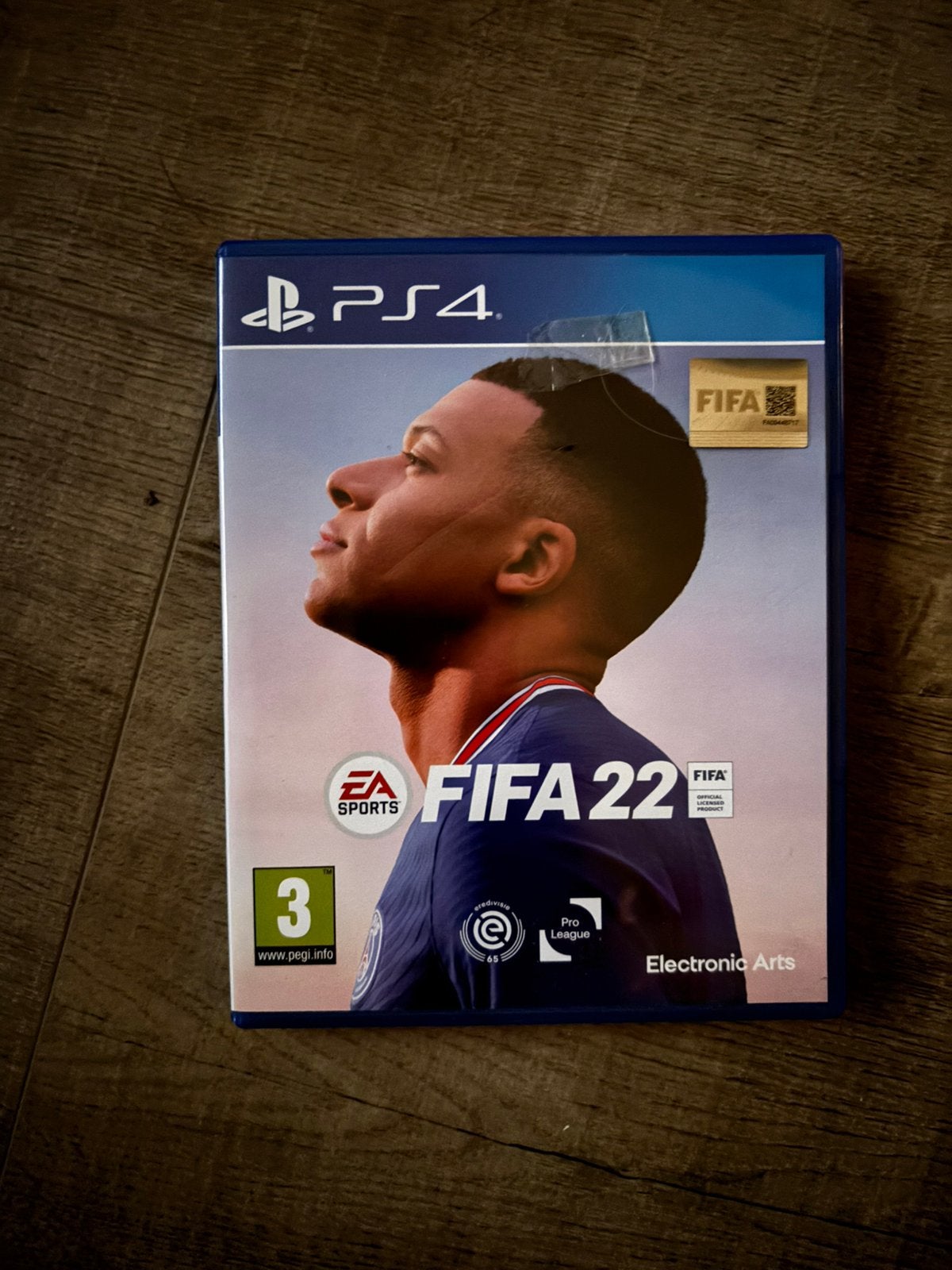 Fifa 22, Ophalen of Verzenden, Zo goed als nieuw, Sport, 3 spelers of meer