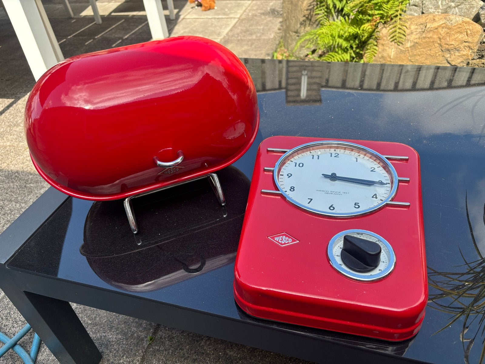 Wesco Broodtrommel en Klok met wekker Rood, Ophalen, Zo goed als nieuw, Metaal, Broodtrommel