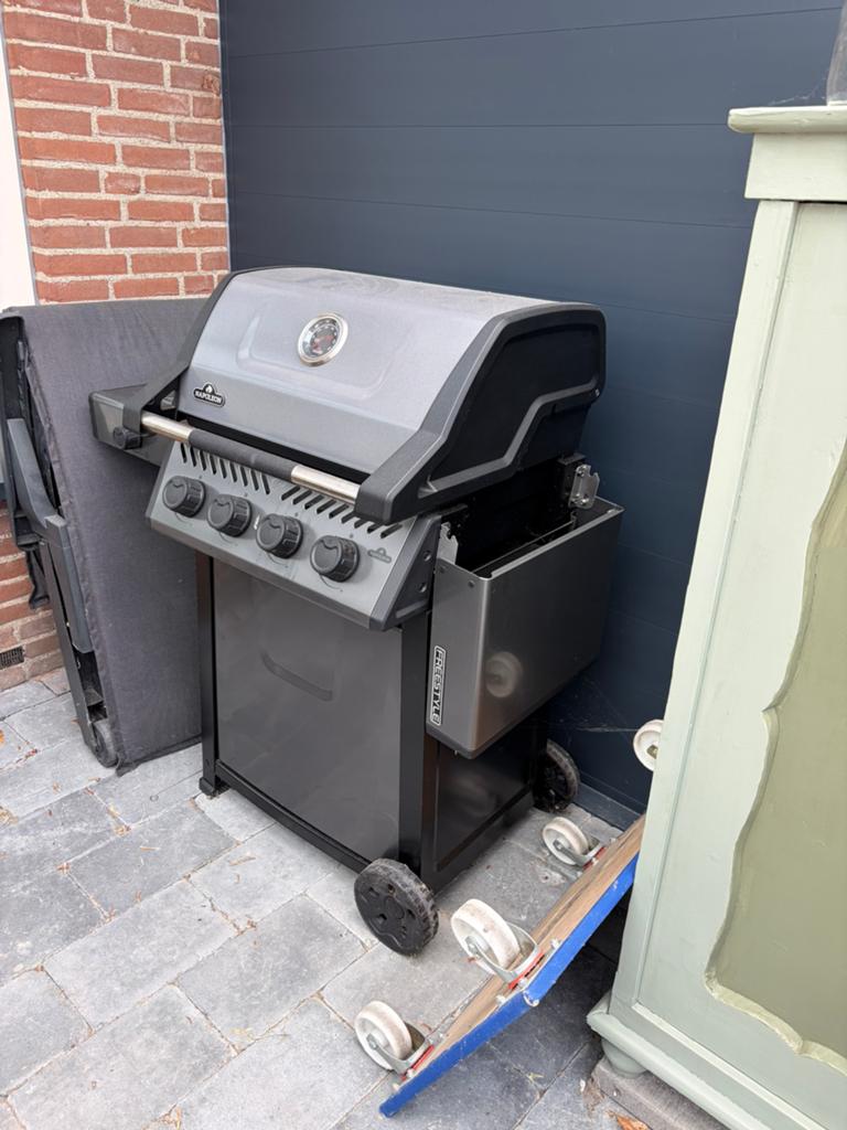 Napoleon gasbarbeque, Tuin en Terras, Gasbarbecues, Ophalen, Gebruikt