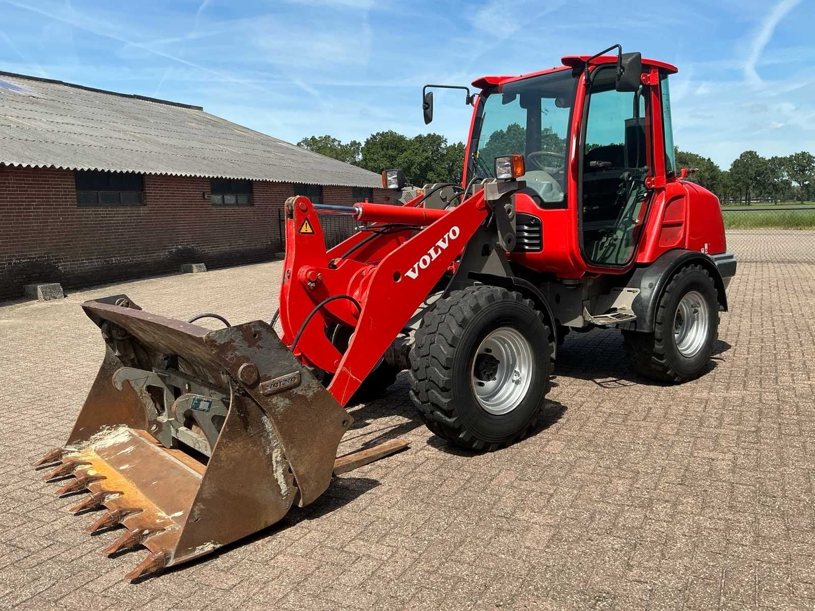 2014 Volvo L25F Shovel, Wiellader of Shovel
