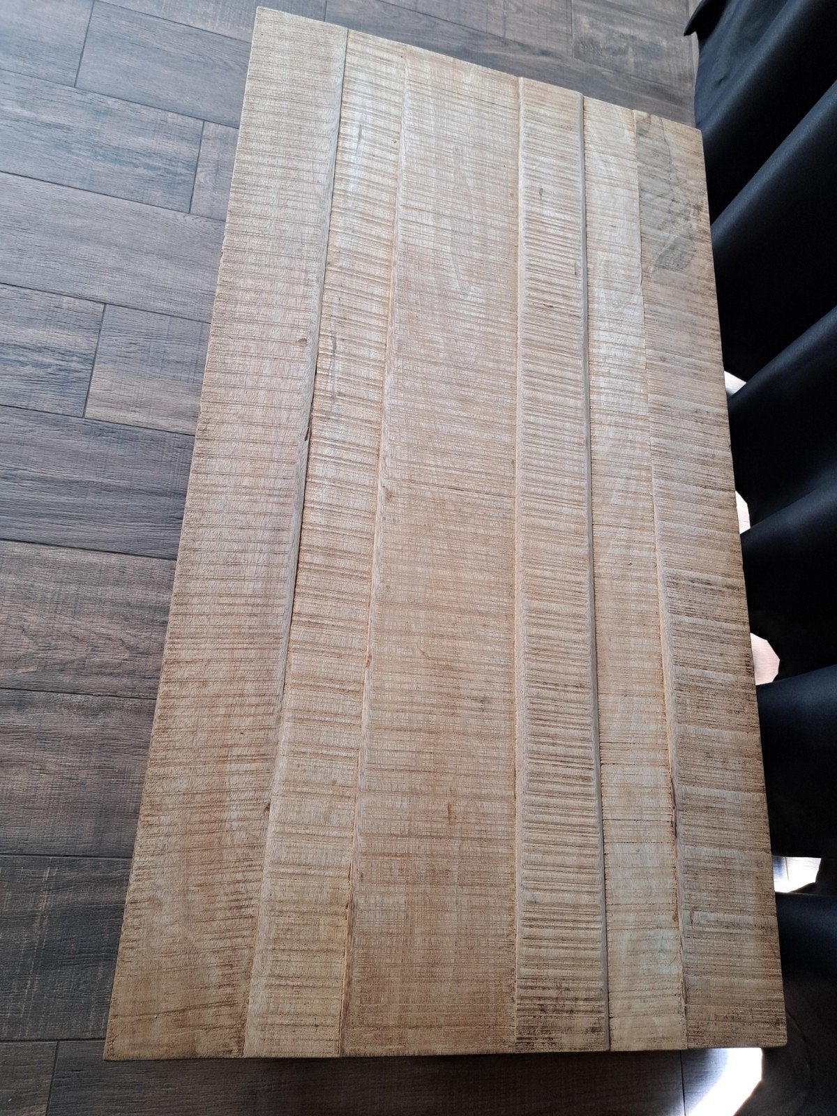 houten salontafel met metalen frame, Ophalen