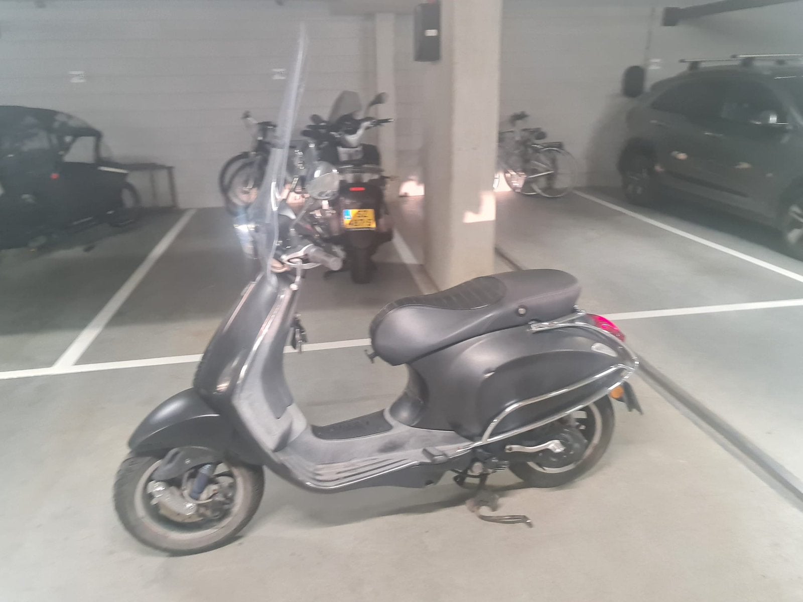 Vespa sprint bromfiets, Ophalen, Gebruikt, Benzine, Vespa