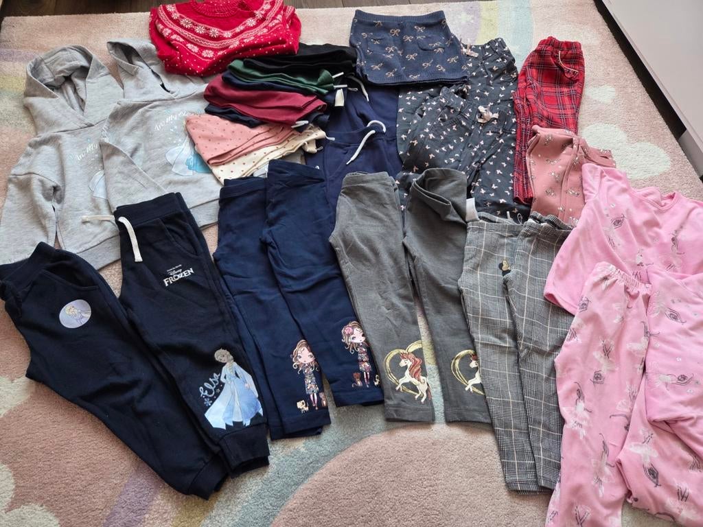 Kledingpakket tweeling winter thermo maat 98, Kinderen en Baby's, Tweelingen en Meerlingen, Ophalen, Gebruikt, Kleding