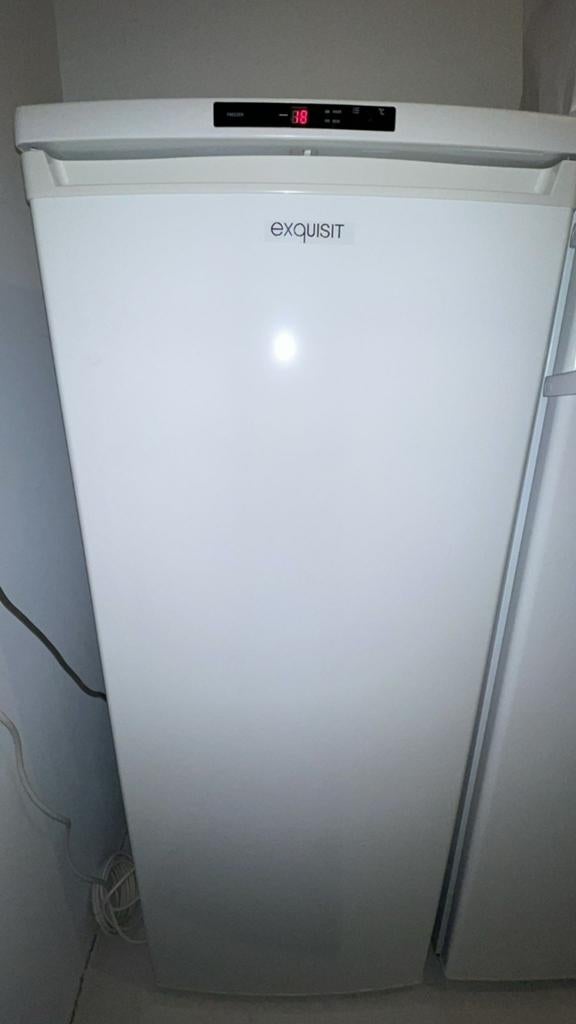 Exquisit Vrieskast - Compact en Energiezuinig, Witgoed en Apparatuur, Gebruikt, Minder dan 60 cm, 140 tot 160 cm, Vrijstaand