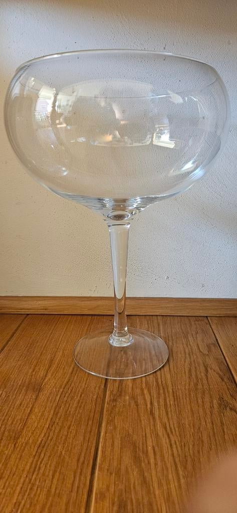 Grote glazen vaas op voet - Decoratieve schaal, Ophalen