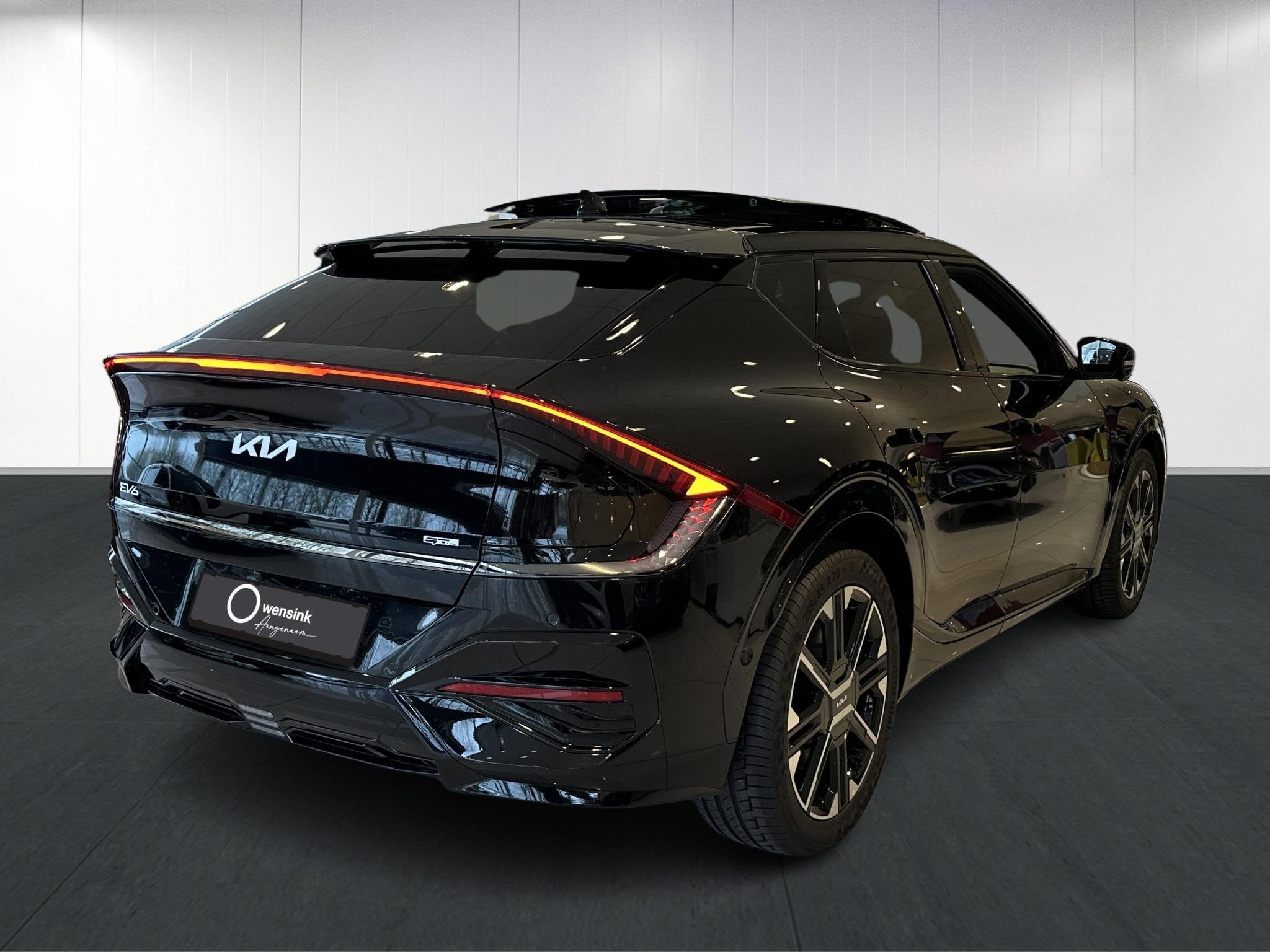 Kia EV6 GT-Line 84 kWh | Panoramaschuifdak | 360 Camera | He, Auto's, Automaat, Achterwielaandrijving, 510 min, Zwart