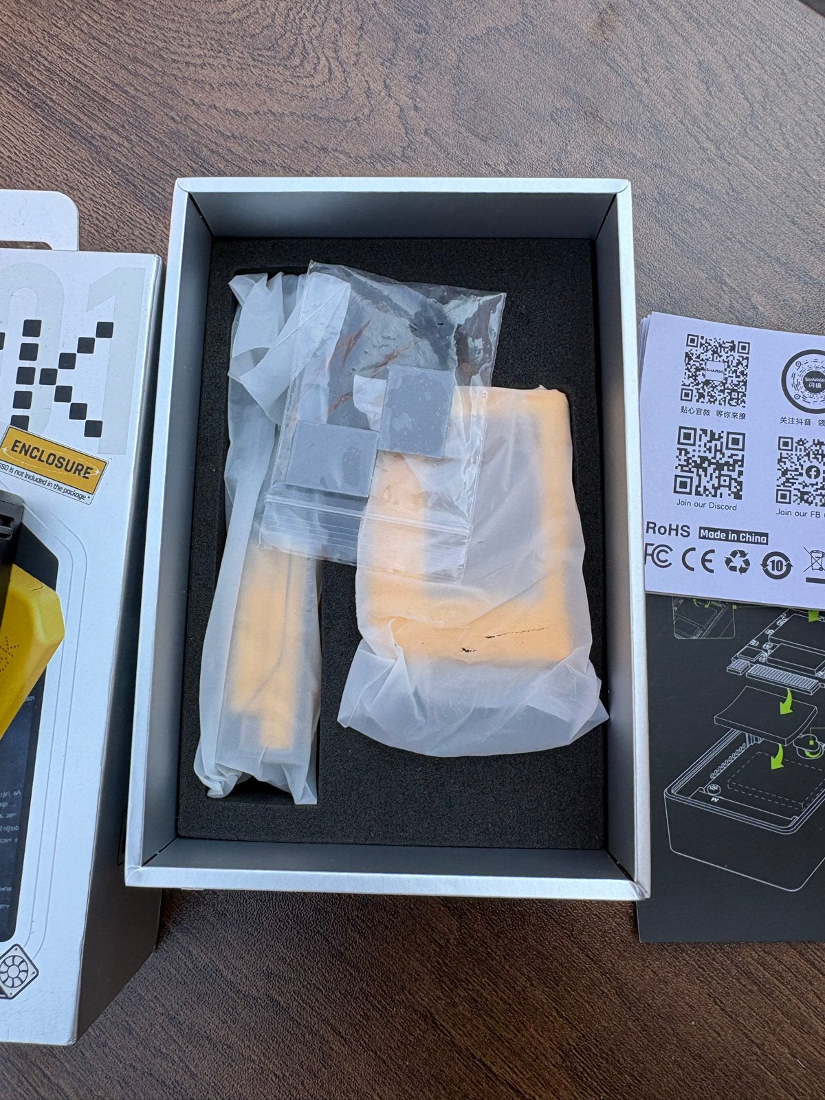 Sharge Disk M.2 NVMe SSD Behuizing met Koelventilator, Computers en Software, Harde schijven, Nieuw, Server, Extern, SSD, USB