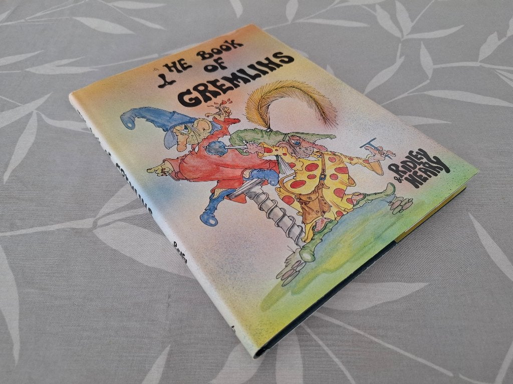 THE BOOK of GREMLINS - Michael Ridley & Bryan Neary, Boeken, Ophalen of Verzenden, Zo goed als nieuw