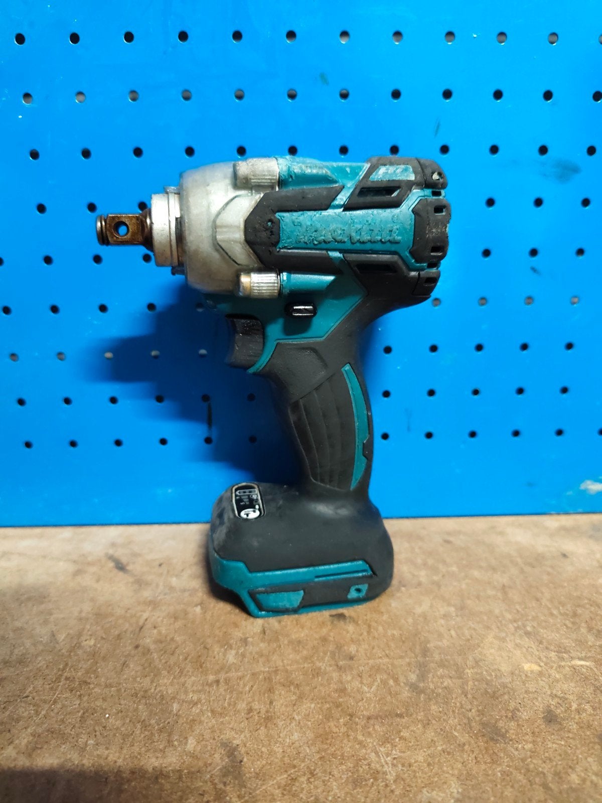 Makita 18v accu slagmoersleutel, Doe-het-zelf en Verbouw, Ophalen of Verzenden, Overige typen