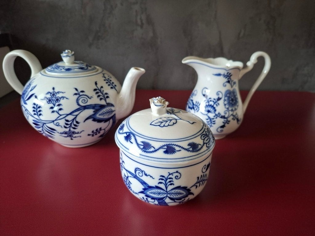 Zwiebelmuster theepot met melkkan en suikerpot, Huis en Inrichting, Ophalen, Overige typen, Zo goed als nieuw, Overige stijlen