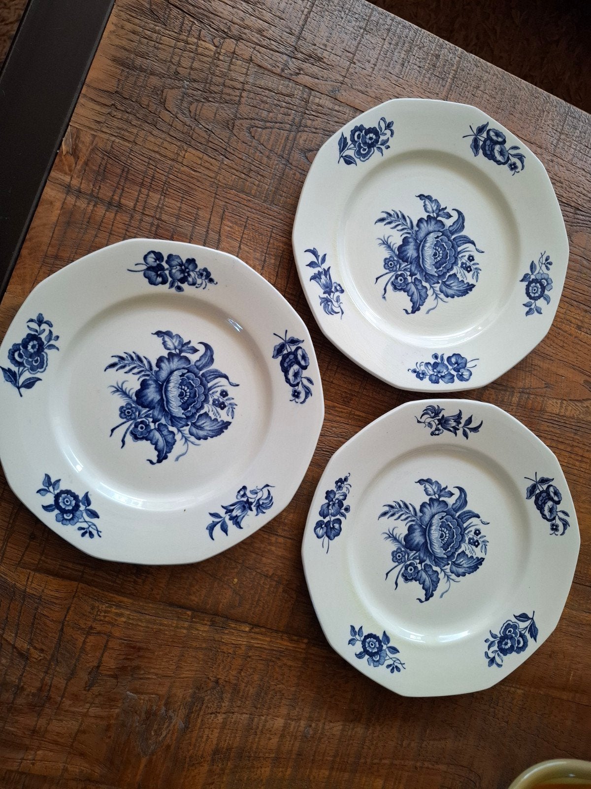 3 antieke Belgium Nimy bordjes blue rose, Ophalen of Verzenden