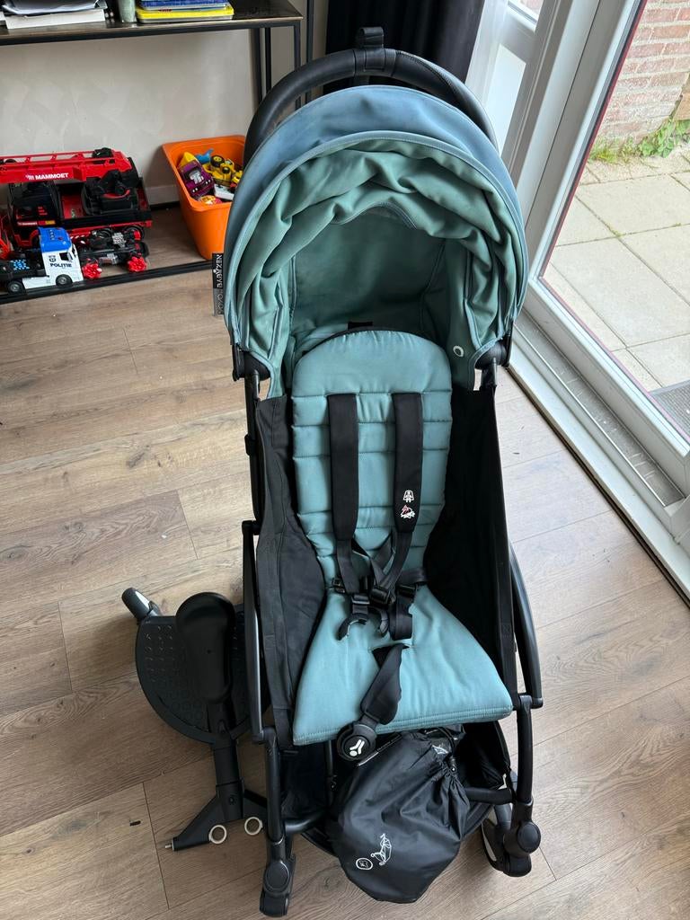 Babyzen Yoyo kinderwagen met meerijdplank en regenhoes, Ophalen of Verzenden, Gebruikt, Kinderwagen, Overige merken