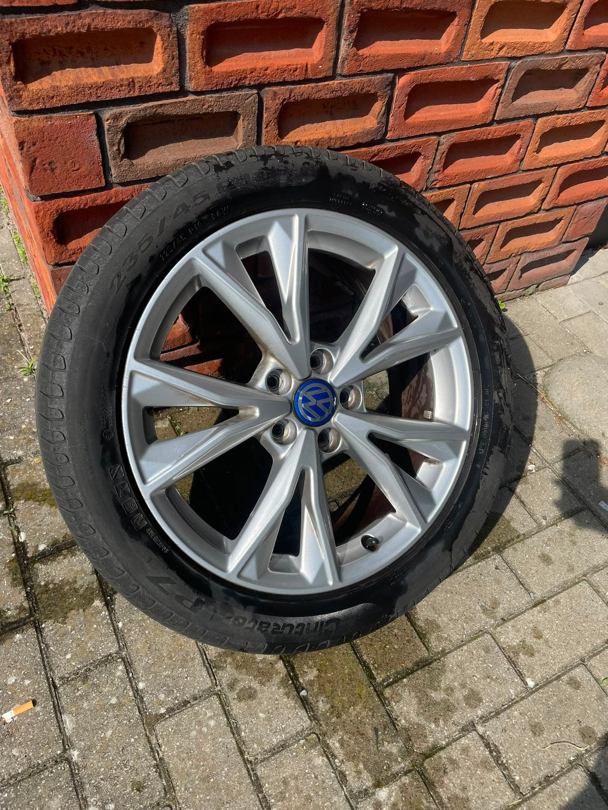 4 velgen met band volkswagen  18 inch, Auto-onderdelen, Banden en Velgen, Ophalen, 18 inch, 235 mm, Zomerbanden