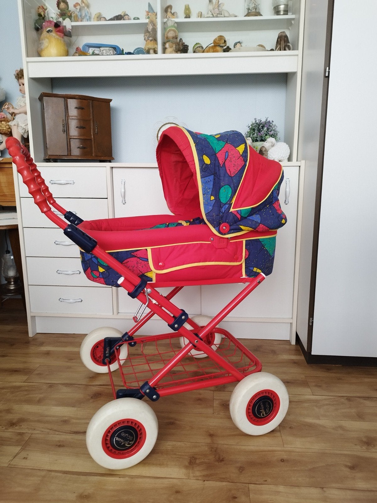 Vinted Zekiwa Poppenwagen, reiswieg met beddengoed, Kinderen en Baby's, Speelgoed | Poppen, Ophalen, Gebruikt, Overige typen