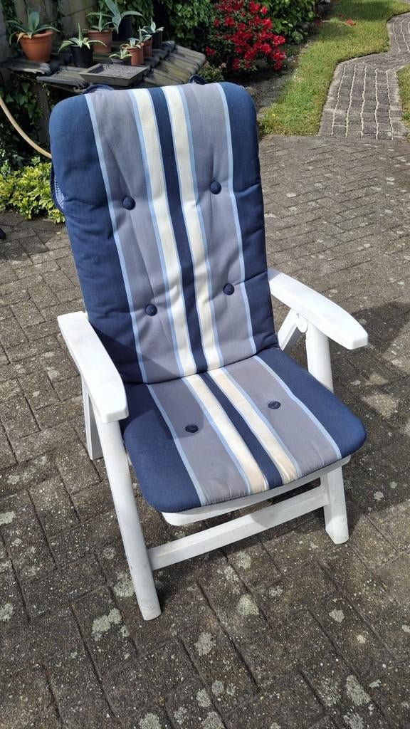 4 hartman witte tuinstoelen incl kussens. Samen 50 euro., Ophalen, Gebruikt