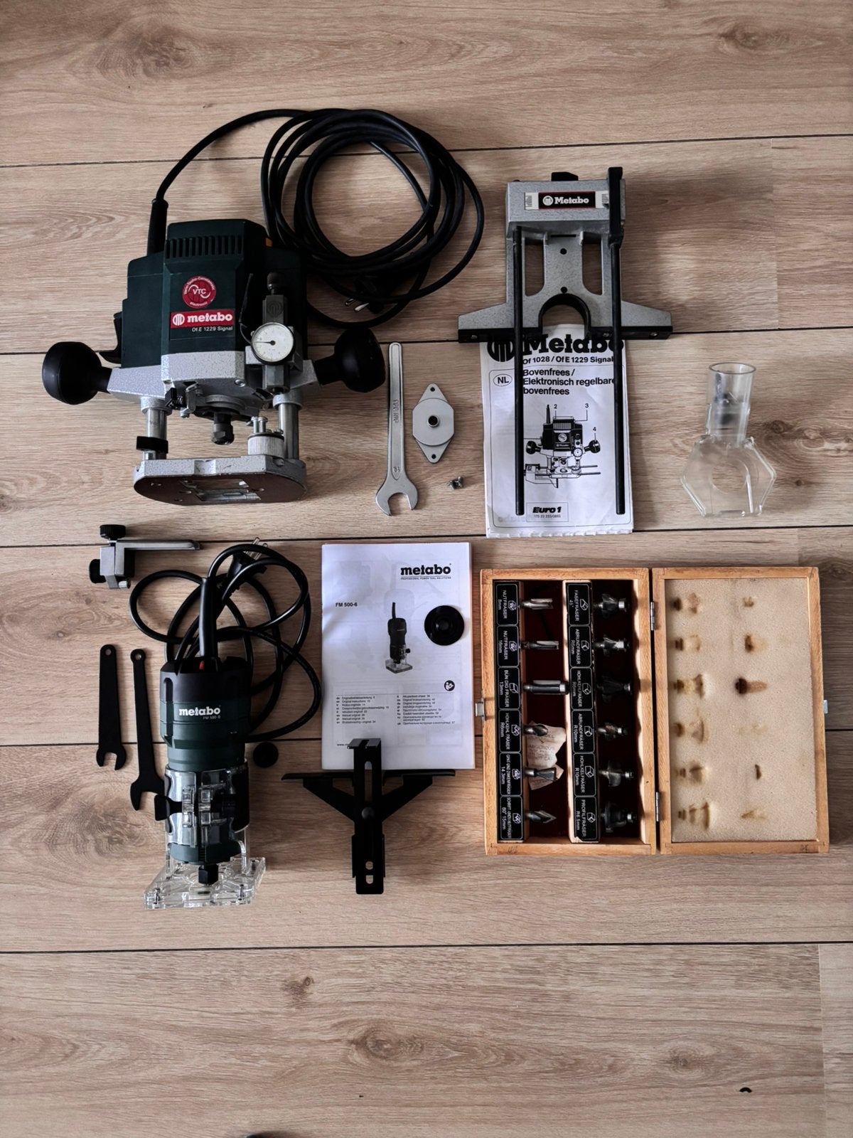 Set boven en kantfrees Metabo, Ophalen of Verzenden, Zo goed als nieuw, Elektrisch, Bovenfrees