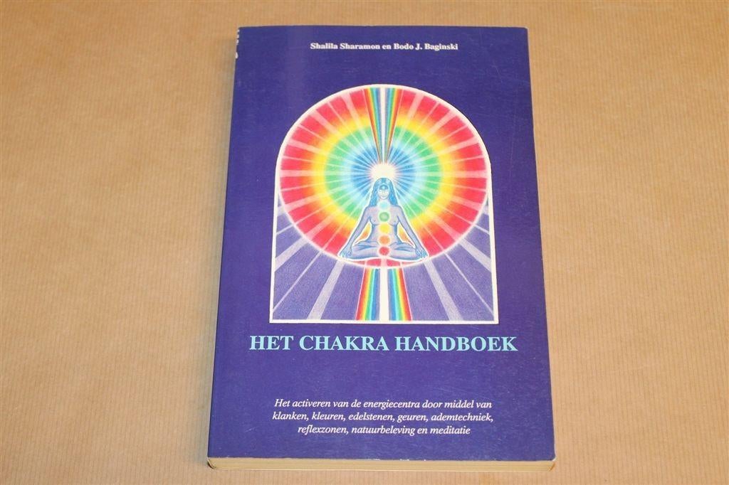 Chakra Handboek — Energiecentra Harmonisering, Ophalen of Verzenden, Gelezen, Overige onderwerpen, Achtergrond en Informatie