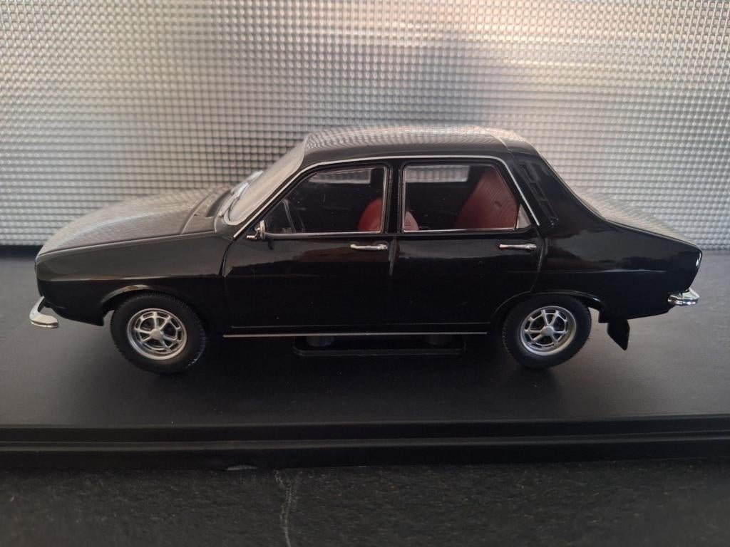 Dacia 1300 1969 Schaal 1:24, Overige merken, WhiteBox, Auto, Nieuw