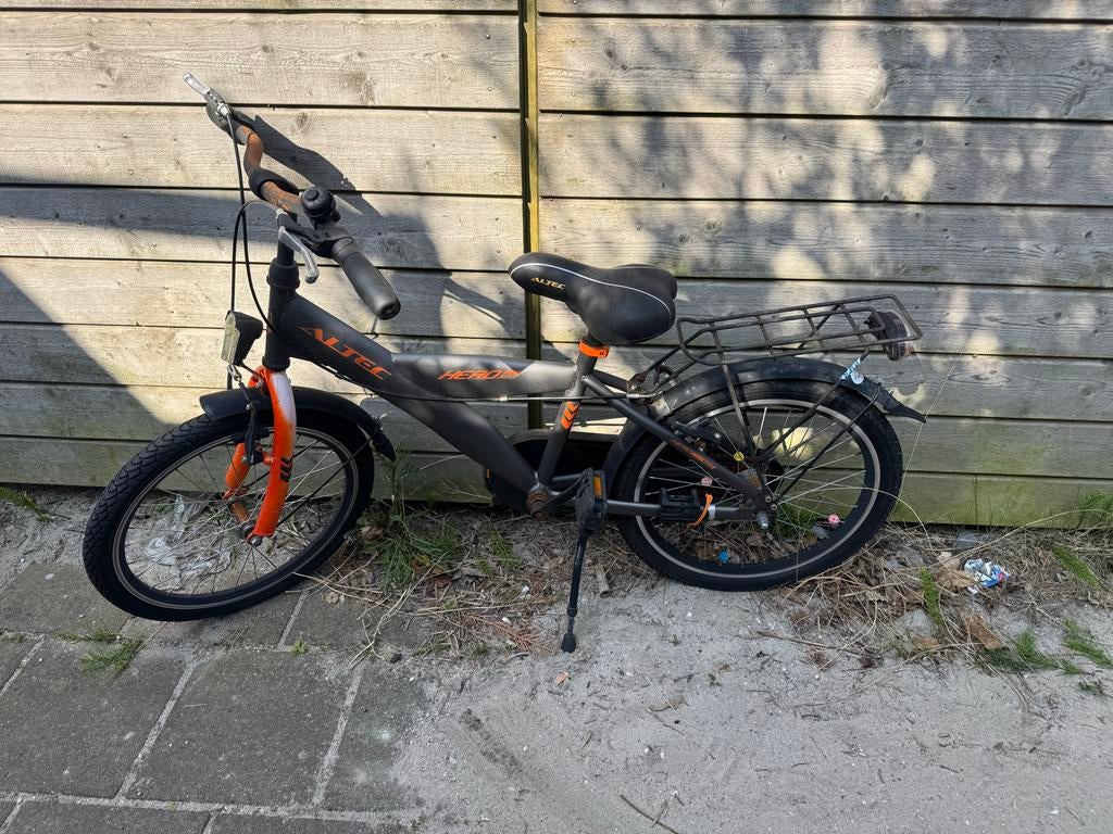 Altec Hero kinderfiets - opknapper, Ophalen, Gebruikt, Velgrem, 20 inch of meer