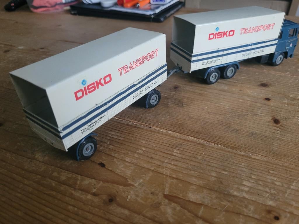 Scania combi disco, Hobby en Vrije tijd, Modelauto's | 1:50, Zo goed als nieuw, Bus of Vrachtwagen, Tekno, Ophalen of Verzenden