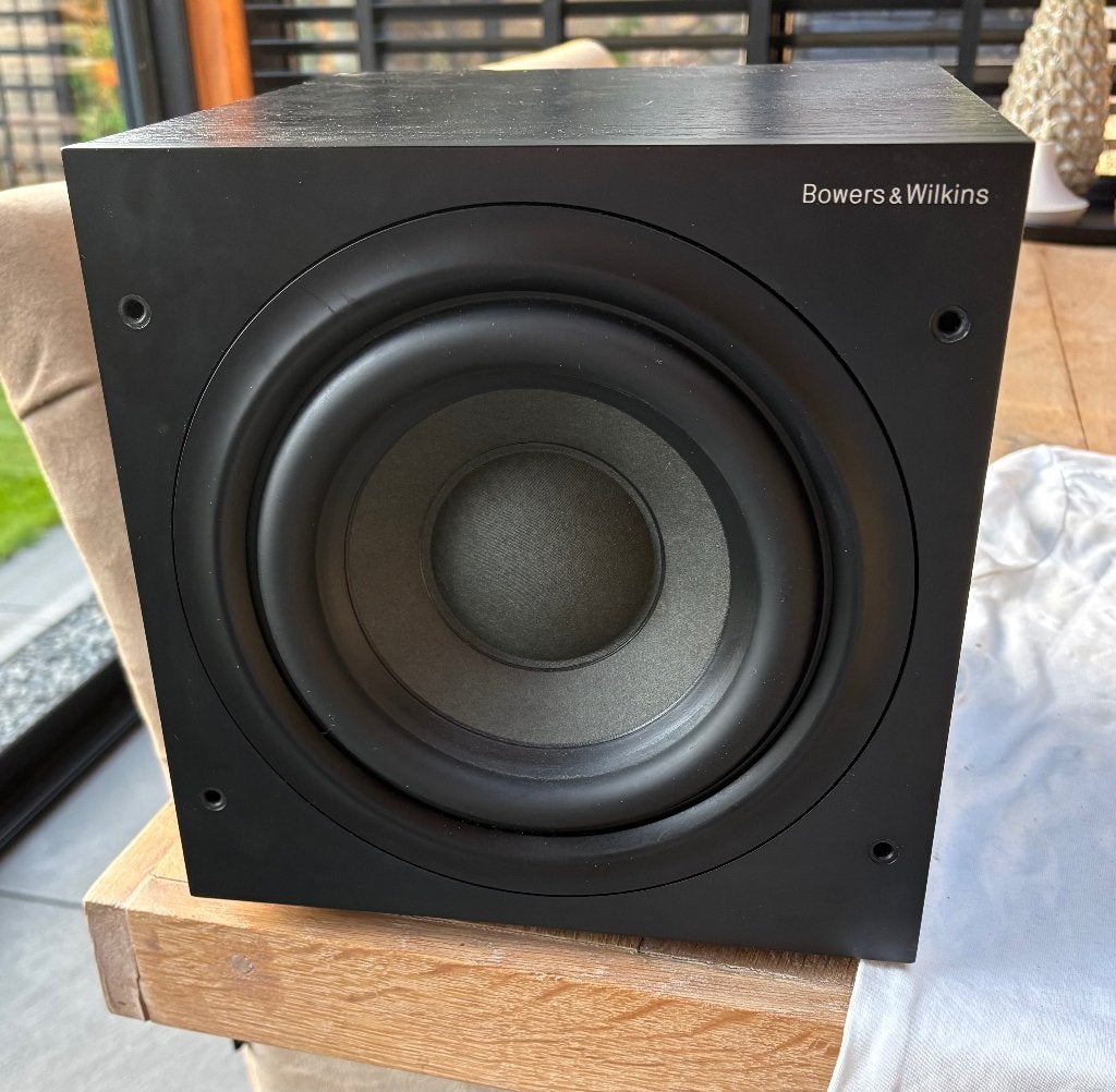 B&W Subwoofer asw608