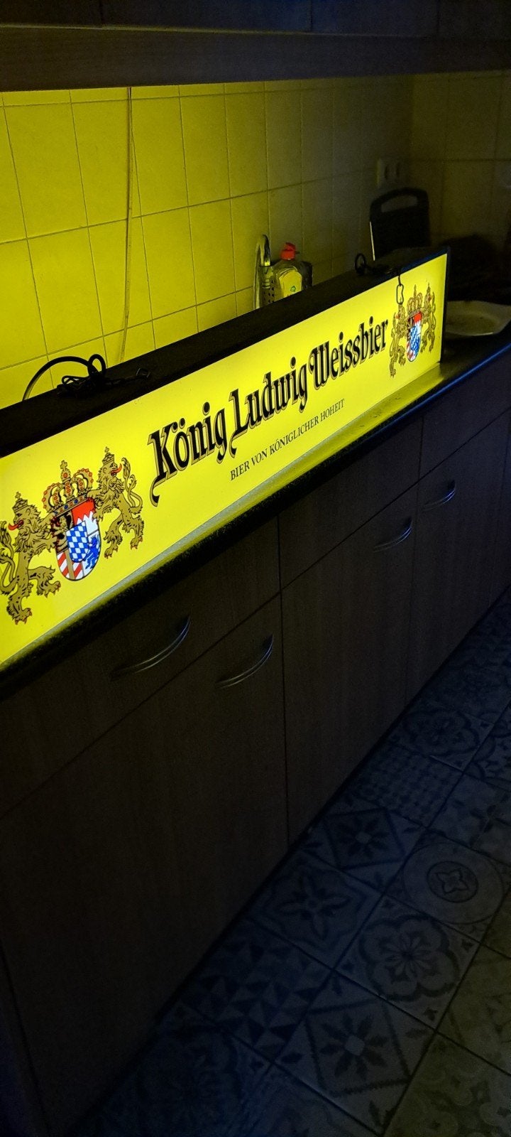 lichtbak König Ludwig Weißbier, Ophalen, Gebruikt