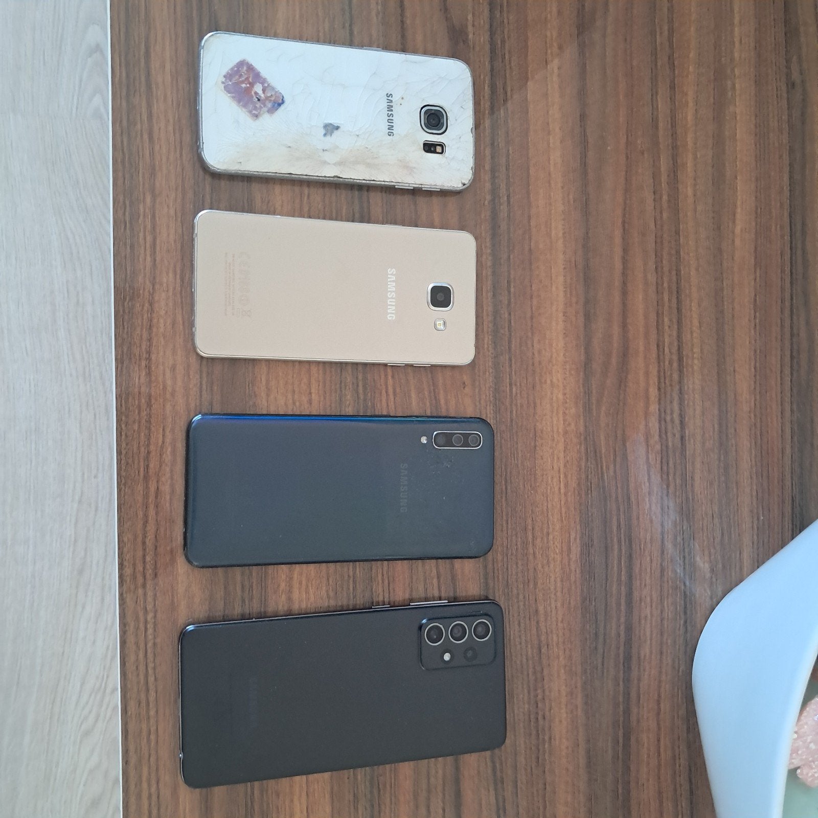 Partij Samsung telefoons - defect/voor onderdelen, Ophalen, Overige modellen, Overige kleuren, Touchscreen