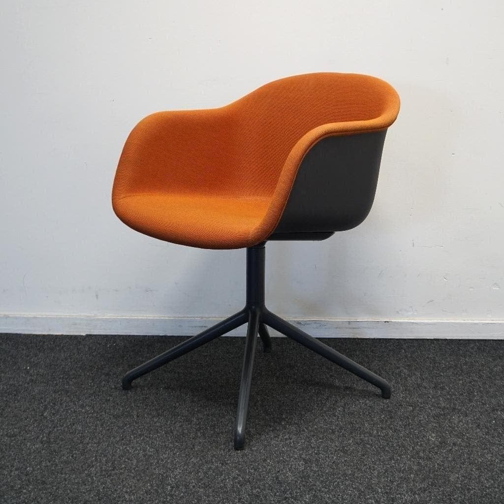 Muuto Fiber Vergaderstoelen | Oranje | Gemêleerd | Draaibaar, Gebruikt, -, Ophalen of Verzenden, Metaal