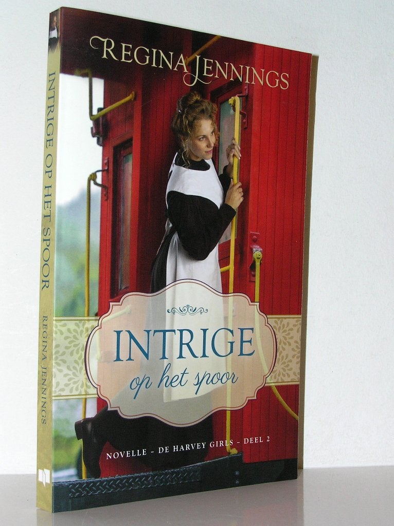 Regina Jennings - Intrige op het spoor (christelijke roman), Boeken, Ophalen of Verzenden, Zo goed als nieuw