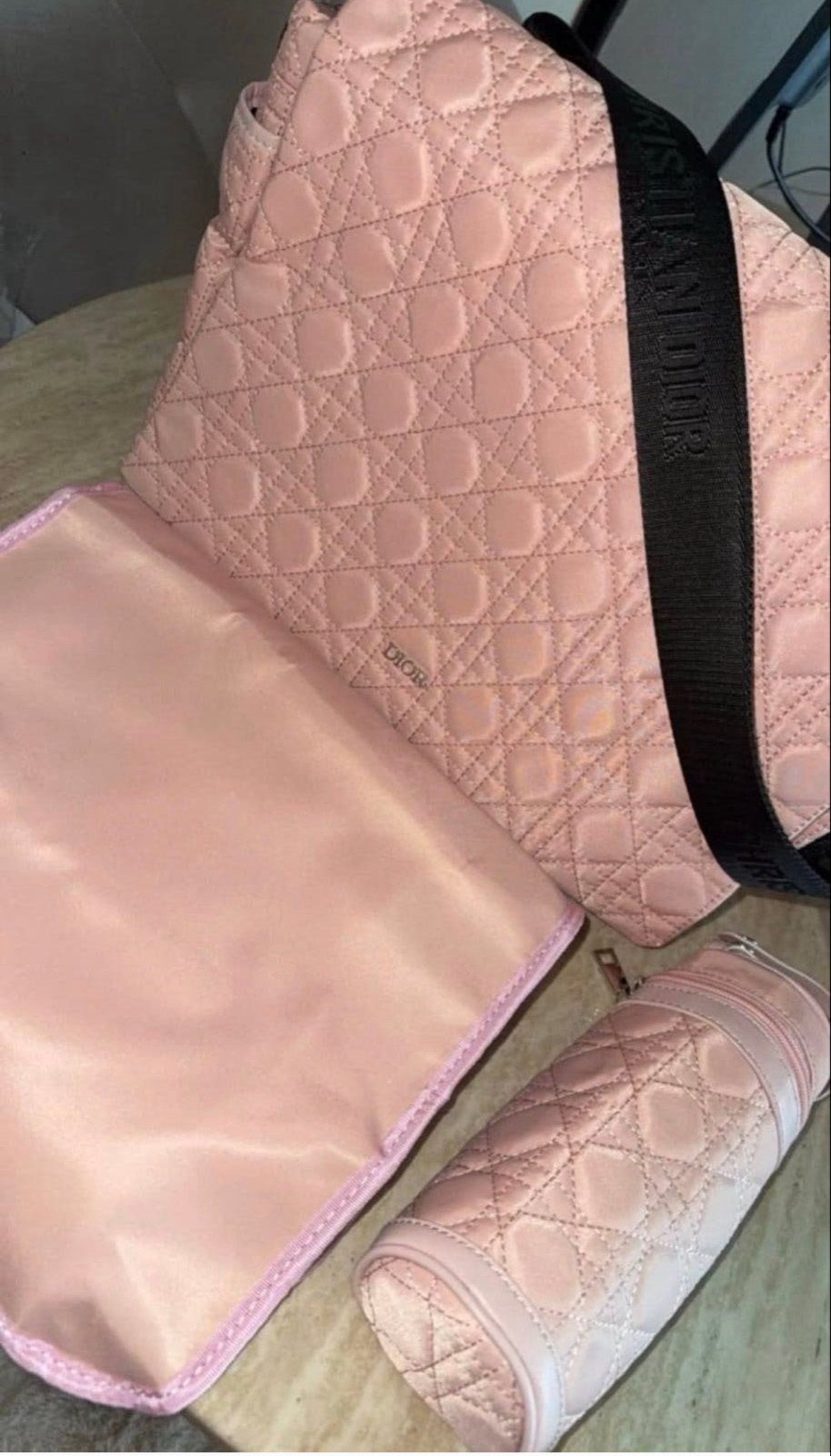 Roze Luiertas met Verschoningsmatje en Flessenhouder, Kinderen en Baby's, Verzorgingstas, Overige merken, Zo goed als nieuw, Roze