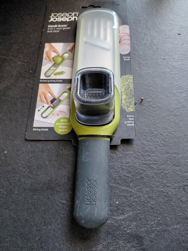 Joseph joseph 2-in-1 mini rasp, Overige typen, Nieuw, Ophalen of Verzenden, Meerkleurig