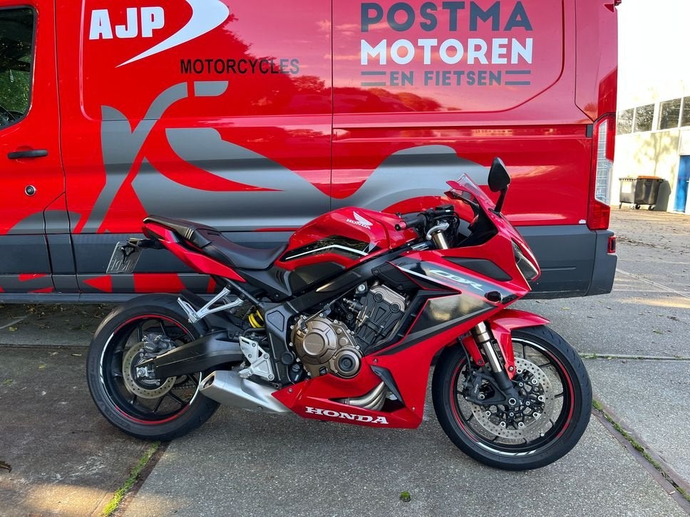 HONDA CBR 650 R (bj 2022), HONDA, 4 cilinders, Bedrijf, Onbekend