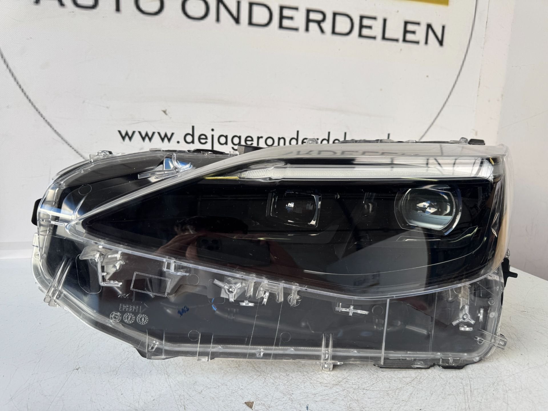TOYOTA YARIS CROSS FULL LED KOPLAMP LINKS OD-312, Info@toyota.co.jp, Gebruikt, Toyota Motor Corporation, Toyota