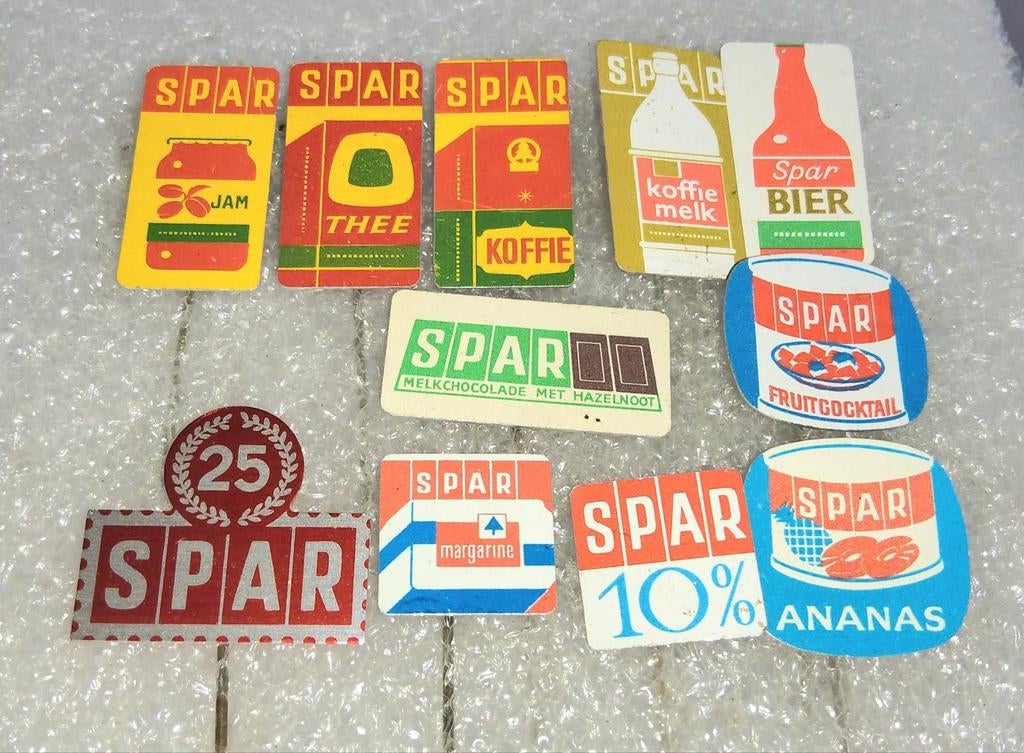 11 Vintage SPAR Supermarkt Reclame Speldjes, Ophalen of Verzenden, Gebruikt, Overige onderwerpen, Speldje of Pin
