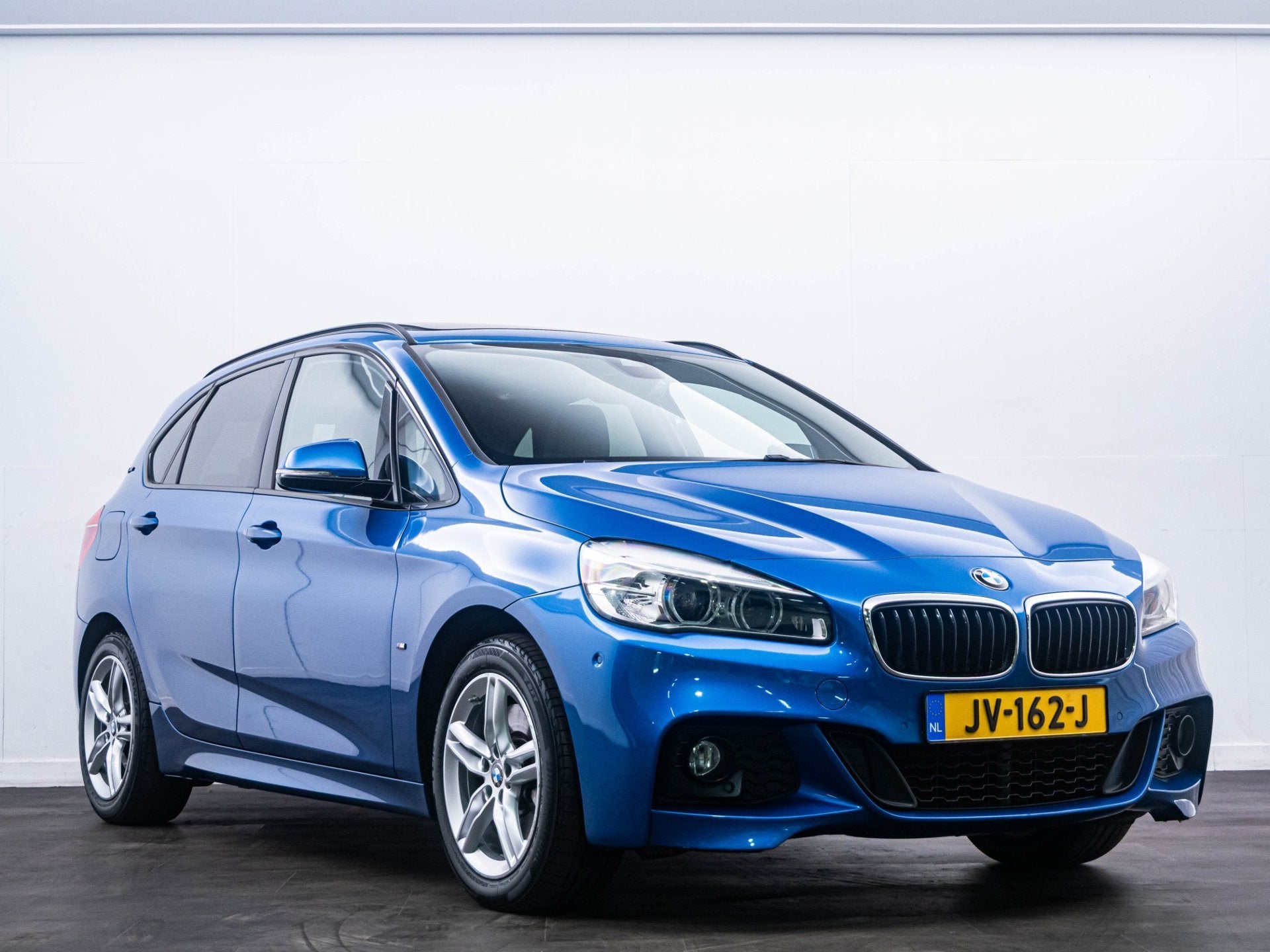 BMW 2-serie Active Tourer 225xe High Executive Pano|H&K|NAP!, Auto's, BMW, 136 pk, Gebruikt, Blauw, Automatische klimaatregeling