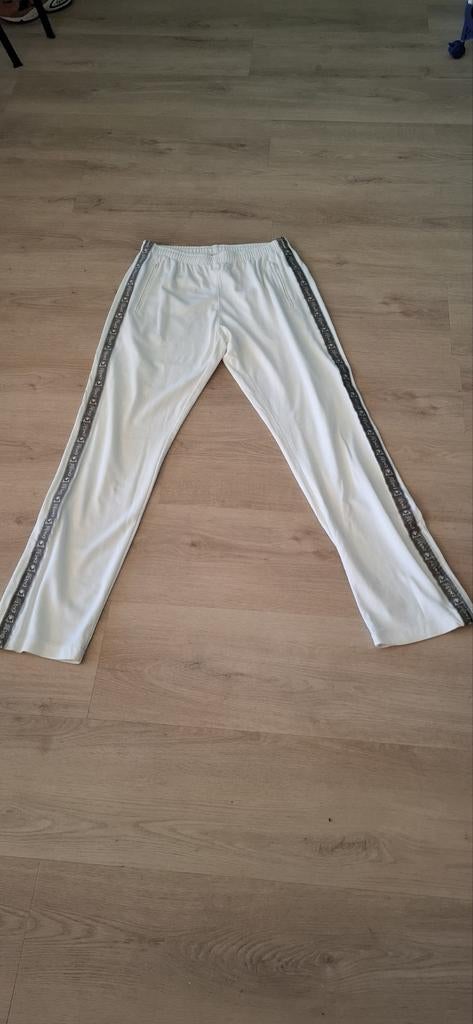 Witte broek met zijstrepen - Maat XL, Kleding | Heren, Ophalen of Verzenden, Gedragen, Maat 56/58 (XL), Wit