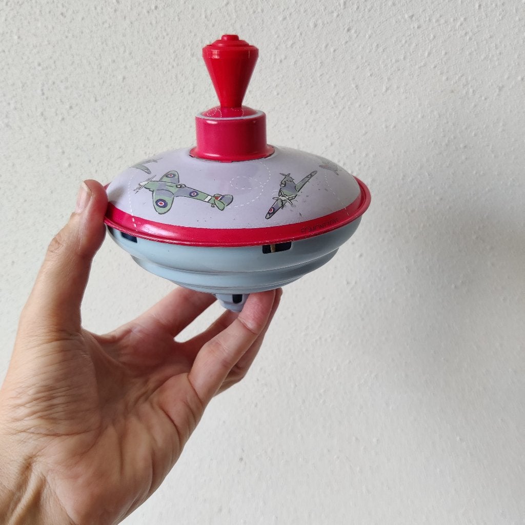 D12xH12cm vintage tol met WWII Vliegtuigen van Egmont Toys, Ophalen of Verzenden, Gebruikt