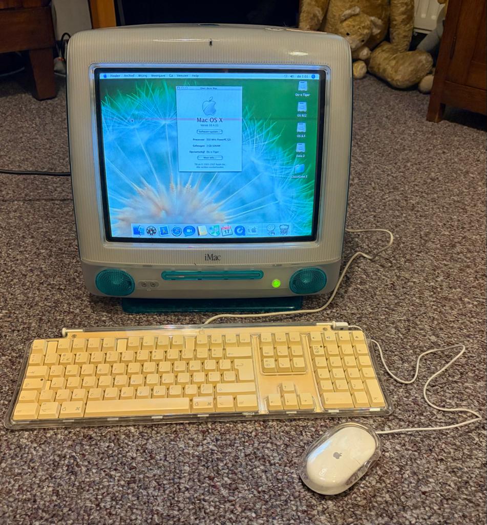 Apple iMac G3 (Slotloading) met Apple Toetsenbord en Muis, Computers en Software, Vintage Computers, Ophalen