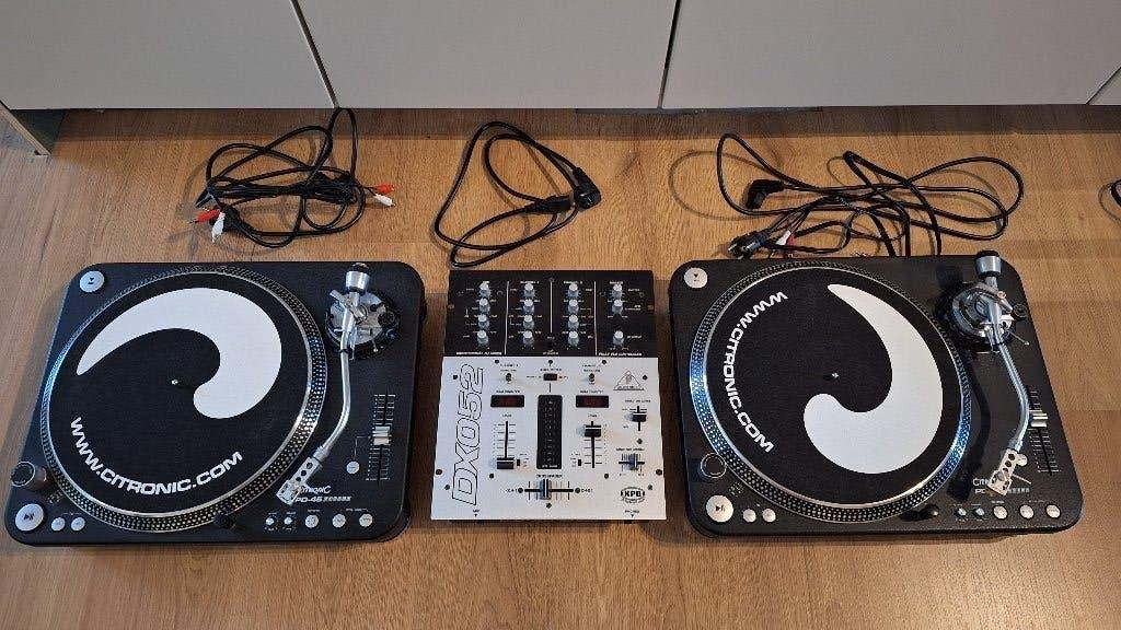 2 citronic draaitafels + een behringer 2 wegs mengpaneel, Platenspeler, Ophalen, Overige merken, Gebruikt