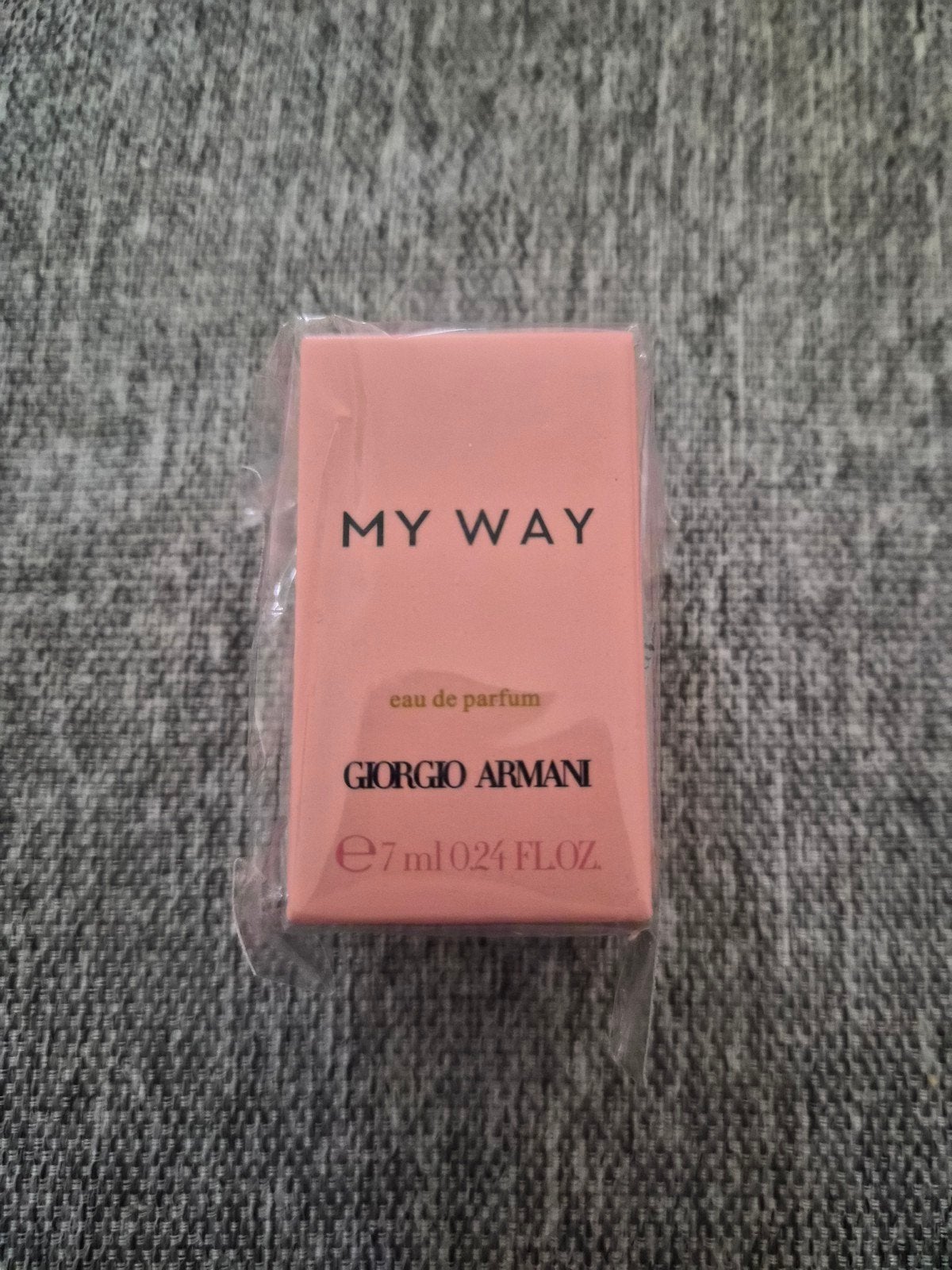 Giorgio Armani My Way Eau de Parfum 7 ml – luxe mini, Ophalen of Verzenden, Nieuw, Zwart, Gehele gezicht