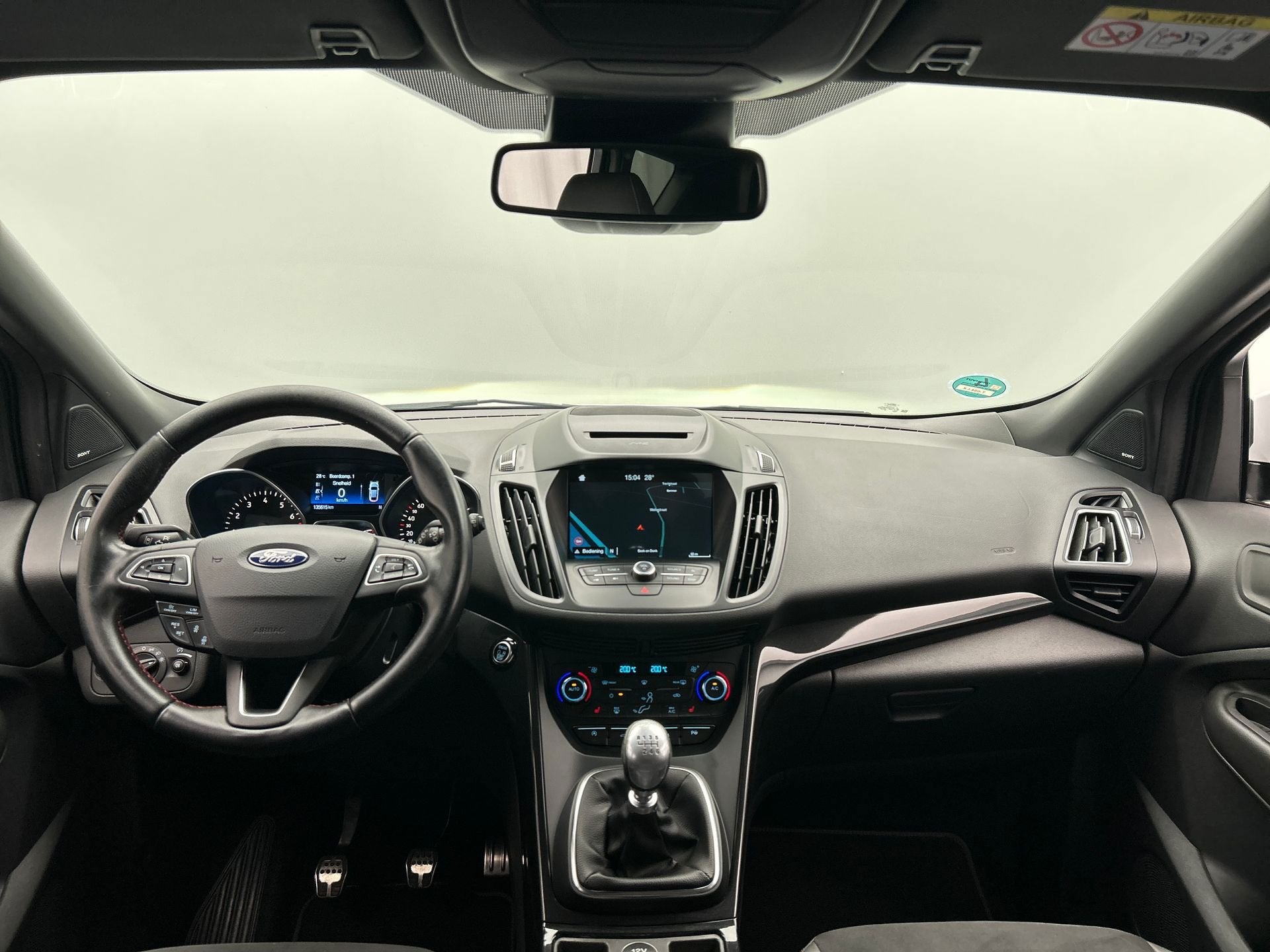 Ford Kuga 1.5 EcoBoost ST Line | Sony | Navigatie | Stoelver, Auto's, Ford, Wit, Bedrijf, Handgeschakeld, Kuga