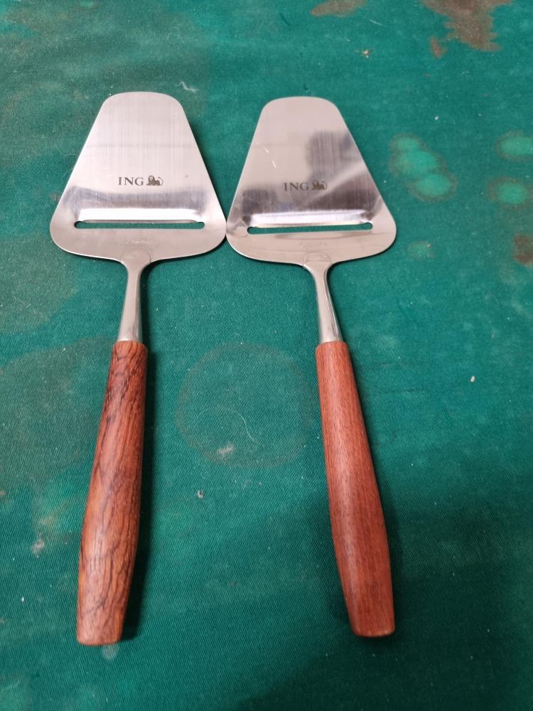 kaasschaaf ing met houten handgreep, Ophalen of Verzenden, 'T Olde Gre-j, Info@toldegrej.nl, Endepoelstraat 20f Didam