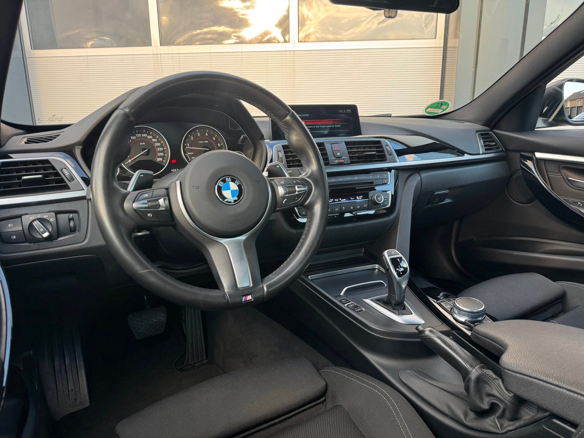 BMW 3-serie 320i Corporate Lease Executive Sport Line, Auto's, Automaat, Achterwielaandrijving, Euro 6, 4 cilinders