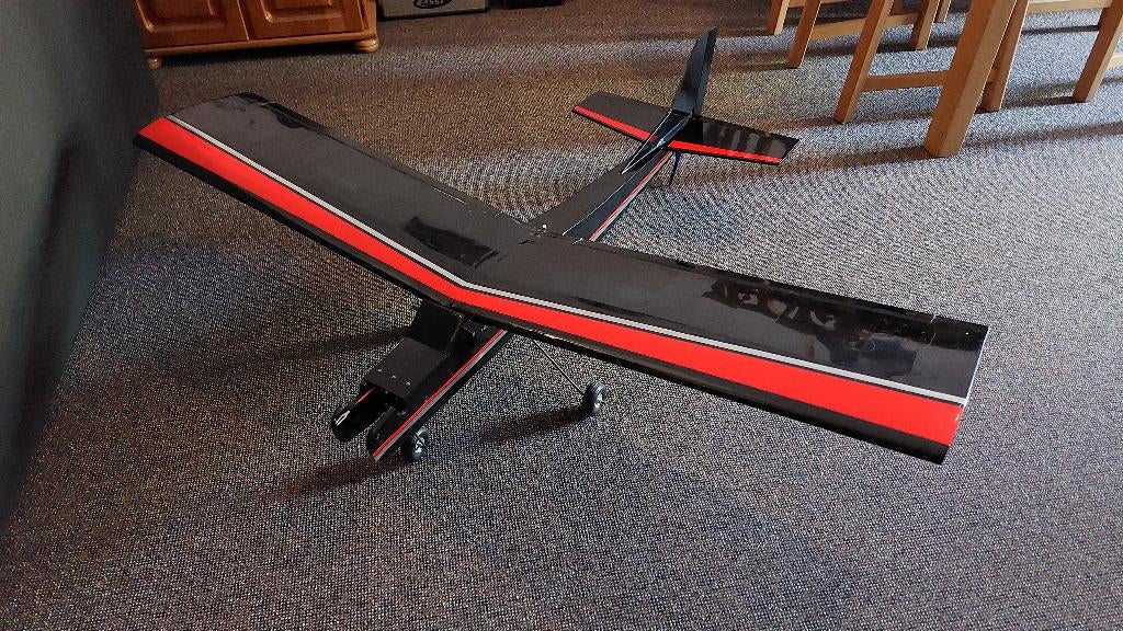 RC modelvliegtuig trainer houtbouw, Ophalen, Zo goed als nieuw